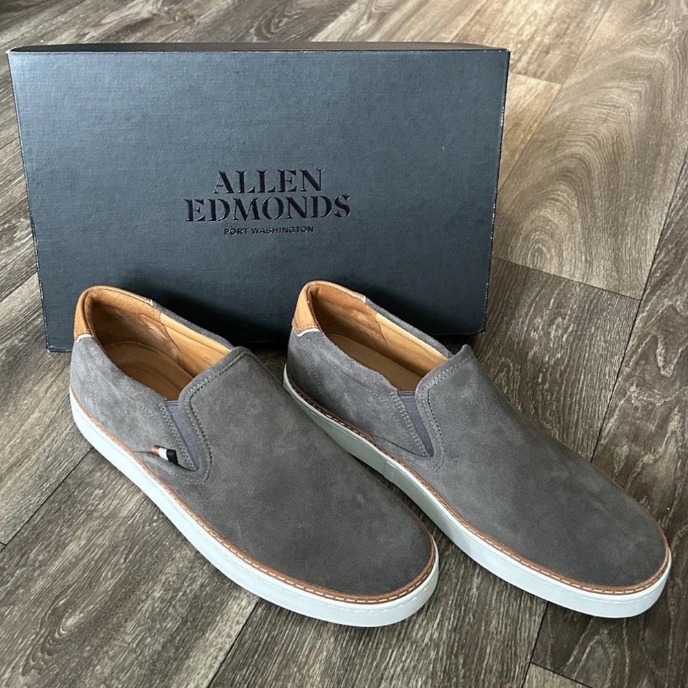 NEW Allen Edmonds Alpha Loafers Magnet Gray Suede Size 10.5E Wide NIB